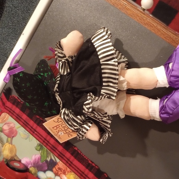 Boyds collection Snuggle B's Esmeralda....Homebrewed Halloween..#46500 - Picture 3 of 6